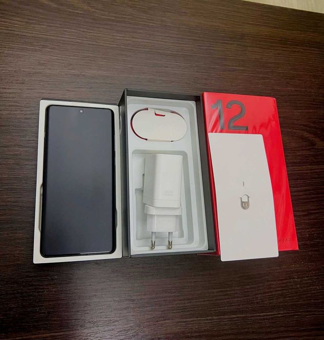 OnePlus 12 16/512 Black – Абсолютный флагман 2024 в идеале!