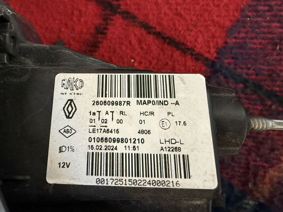 Farol Led  Renault Clio esquerdo com Balastro