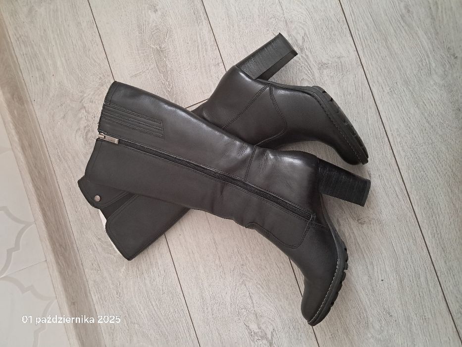 Kozaki Lasocki w rozmiarze 36