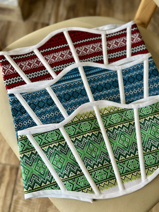 Український корсет вишиванка