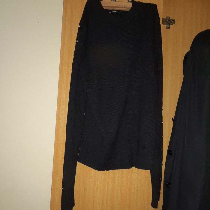 Blusa  preta  quente