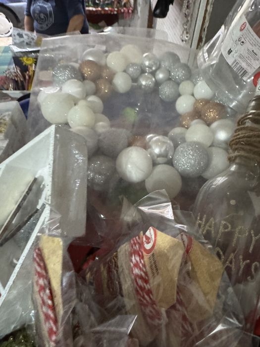 Varios lotes de 50 Bolas decorativas de Natal