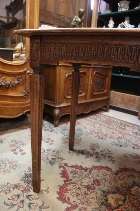 Stolik - biureczko na prostych nóżkach -Gryfino