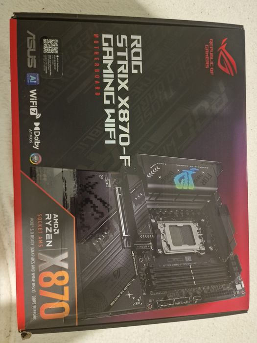 Płyta główna ASUS ROG Strix X870-F Gaming WiFi