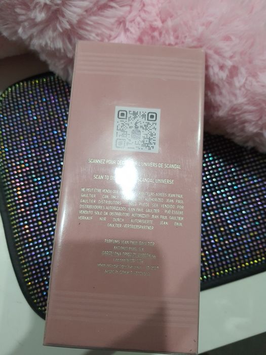 Skandal perfumy damskie nowe