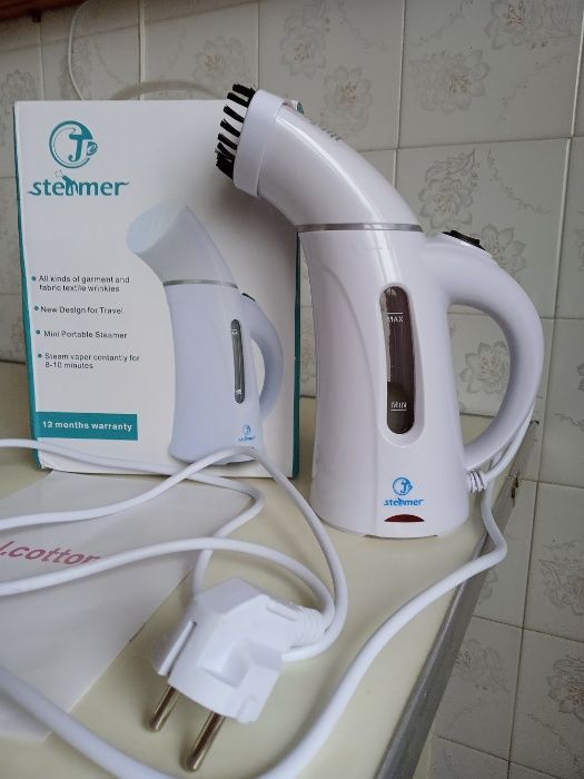 Отпариватель для одежды Steamer модель ST-0601F