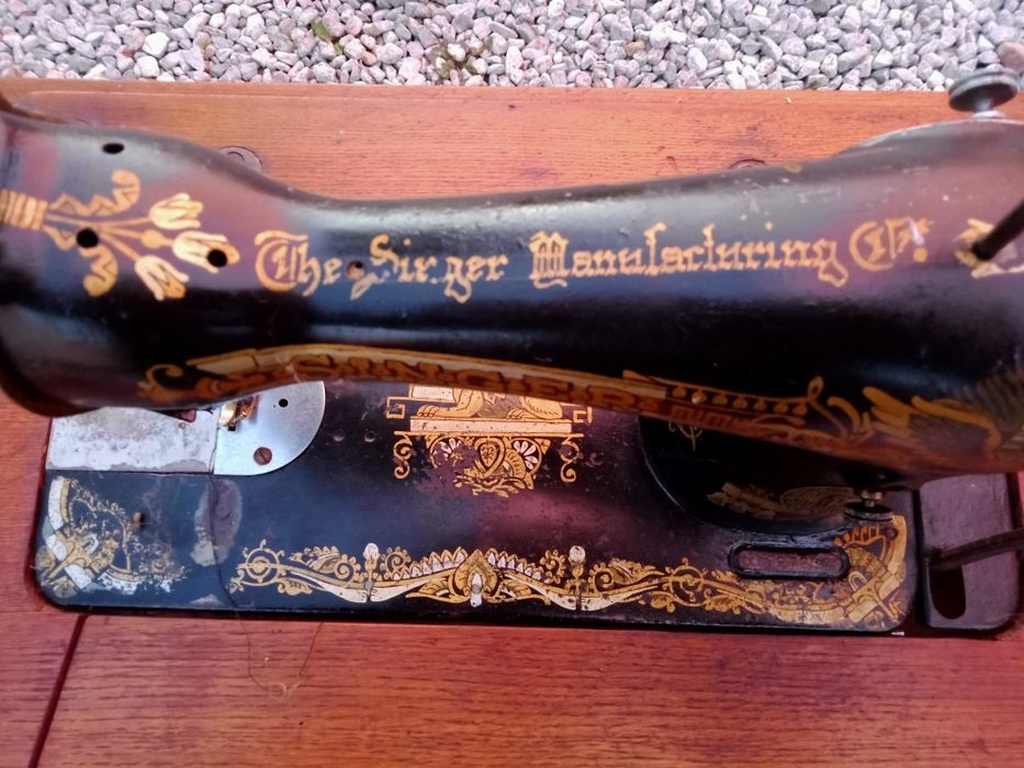 Maszyna do szycia Singer antyk