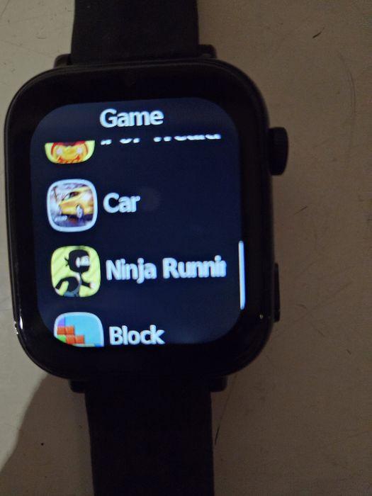 Продам часы детские смарт