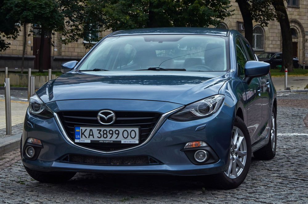 Продам автомобіль Mazda 3