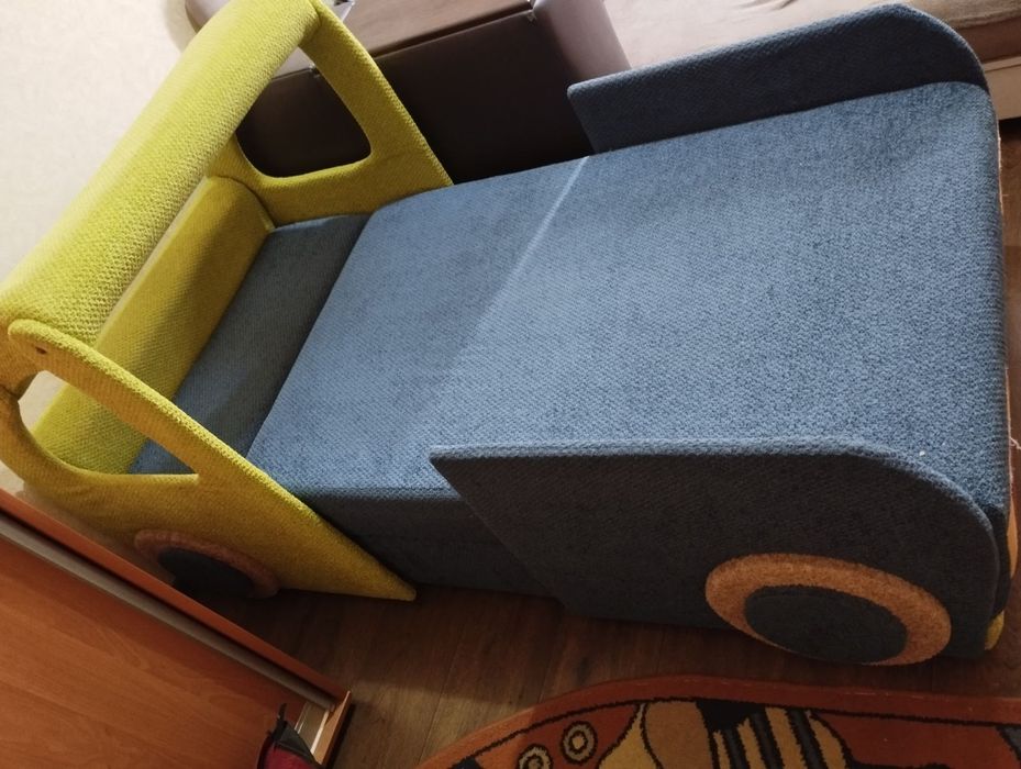 Кровать трансформер грузовичек