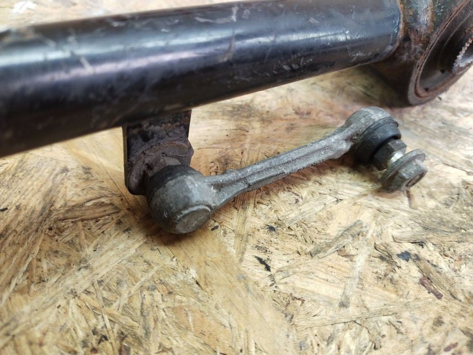 Lexus IS III 2014- рычаг задний верхний диагональный левый / правый