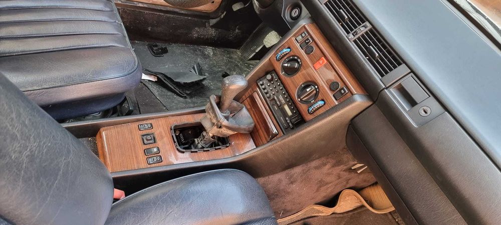 Mercedes 300Turbodiesel W124 e Mercedes 300E W124 para venda as peças