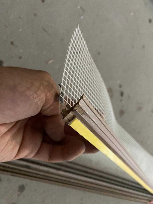 Listwa przyokienna 6mm z uszczelką i i siatką 3m WINCHESTER PROFIGIPS