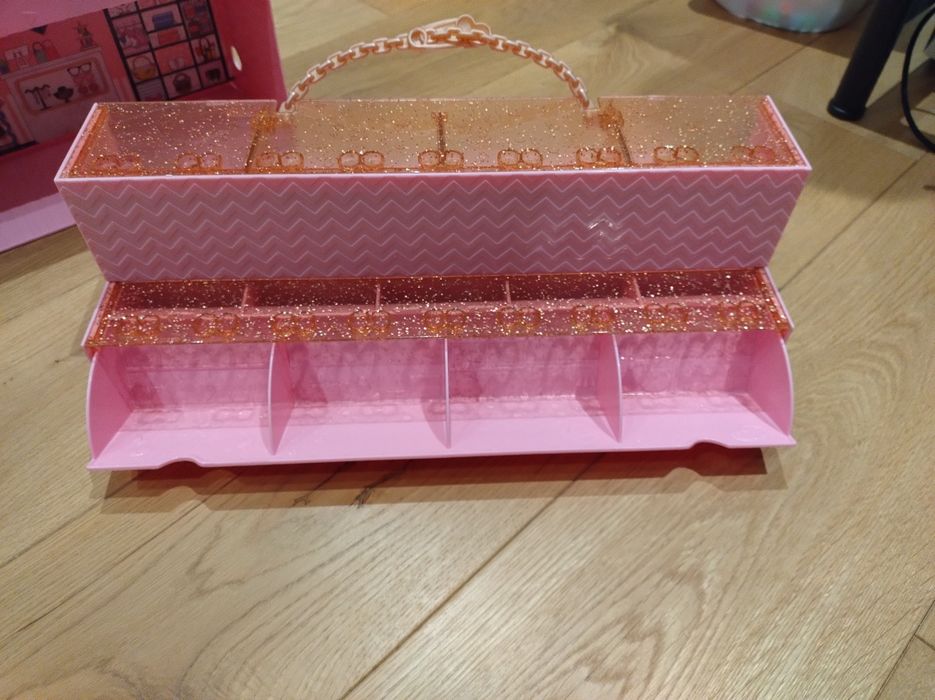 L.O.L. Surprise! butik, mini sklep, ekspozytor  walizka