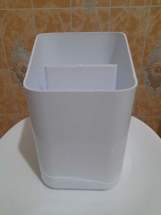 Підставка для столових приладів пластикова