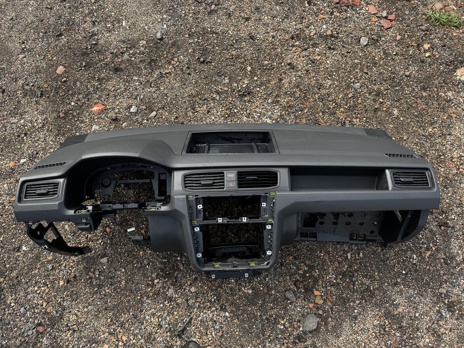 Торпеда, торпедо, консоль, панель безпеки, airbag консоль Volkswagen Caddy 3 lll 2015-2020
