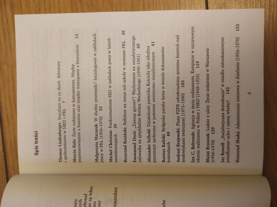 Socjalizm w życiu i zakładzie pracy