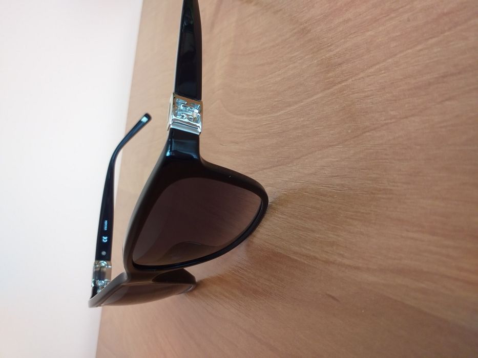 ESCADA NOWE Svarowski oryginalne damskie okulary przeciwsłoneczne oprawki czarne z etui