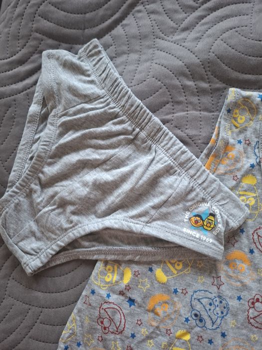 Komplet ulica sezamkowa. Bielizna podkoszulek i slipy