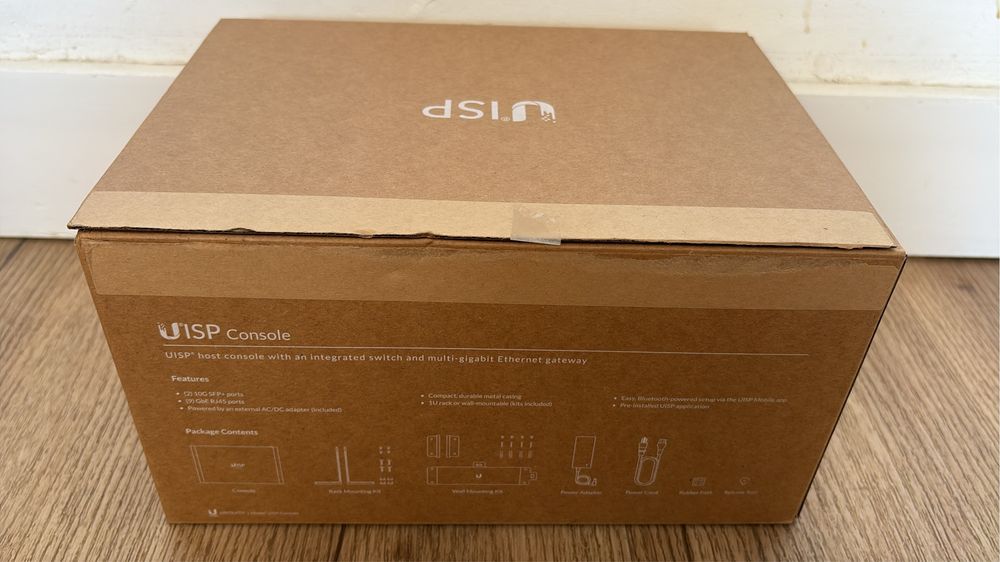 Ubiquiti UISP Console com Dual WAN com uma  porta WAN de 10 Gbps e com garantia