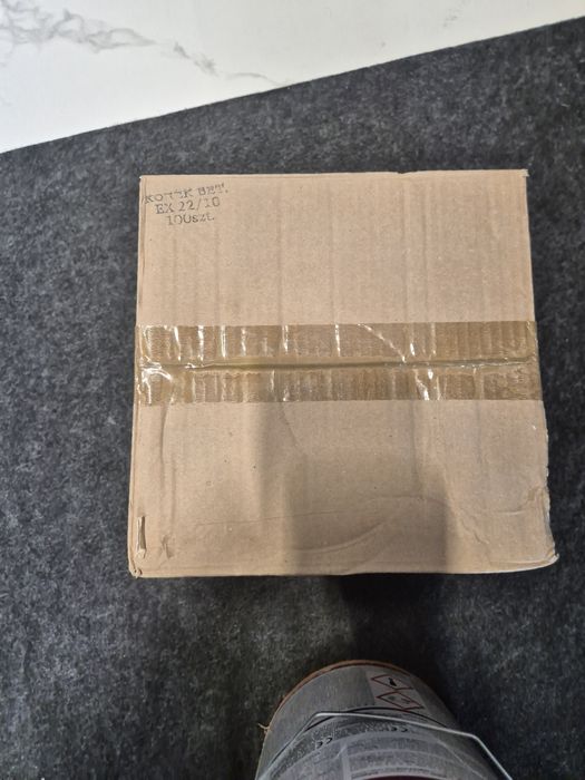 Korek zaślepka betonowa beton ARCHITEKTONICZNY SZALUNKI ŚCIE