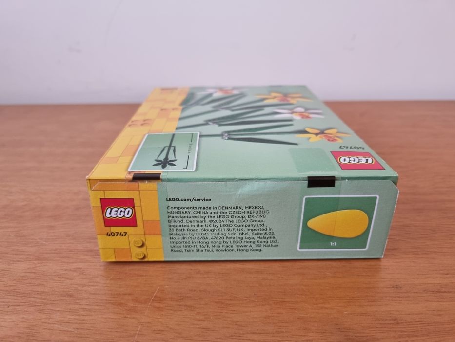 LEGO Botanical Collection 40747 - Narcisos