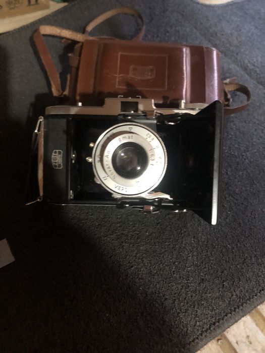 Maquina fotografica antiga a rolo