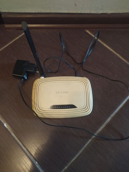 Роутер TP-Link TL-WR740N
