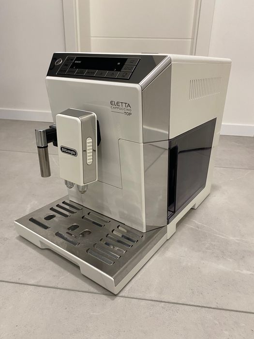 Кавоварка DeLonghi Eletta Cappuccino Top