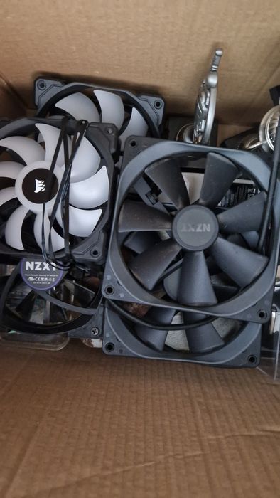 NZXT Desktop Fans64551344641154121