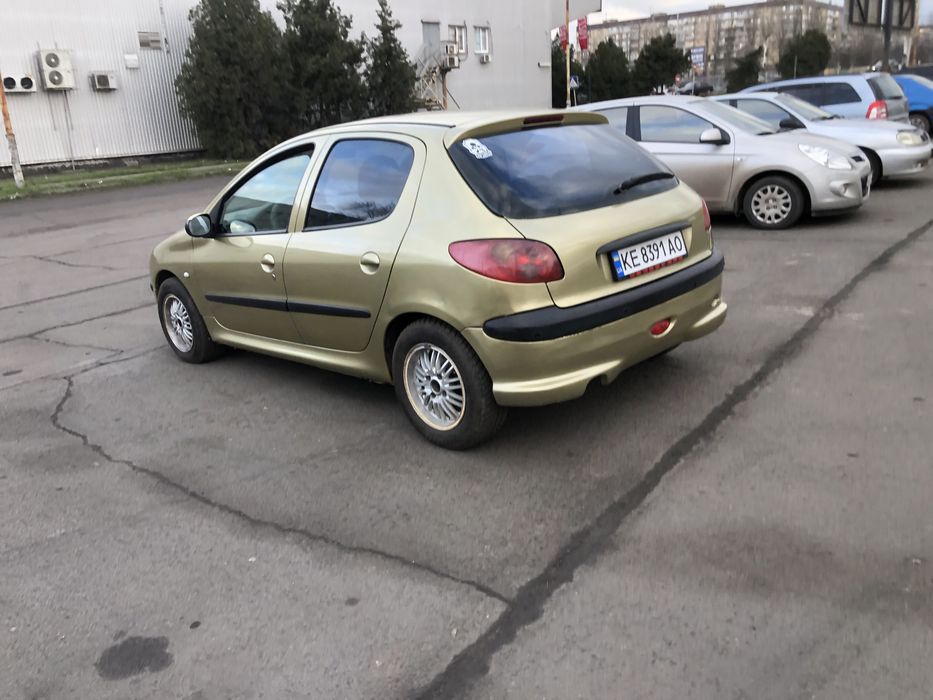 Pegeot 206 на автомате