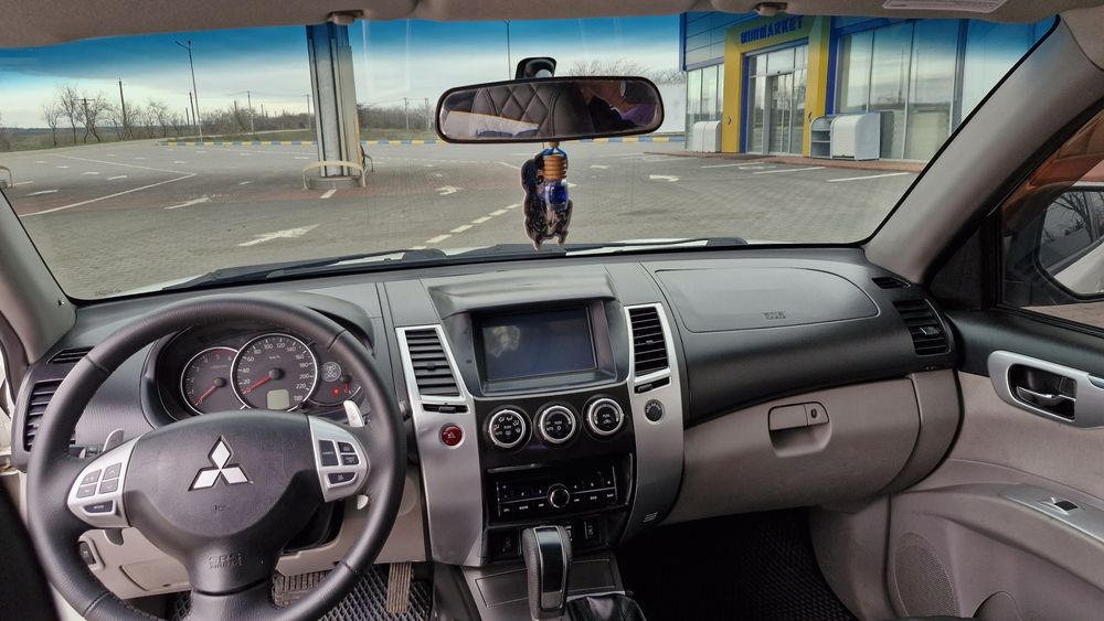 Паджеро спорт 2013 один хозяин