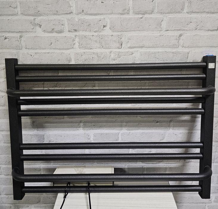 Grzejnik łazienkowy Terma Lima 700x500 nowy