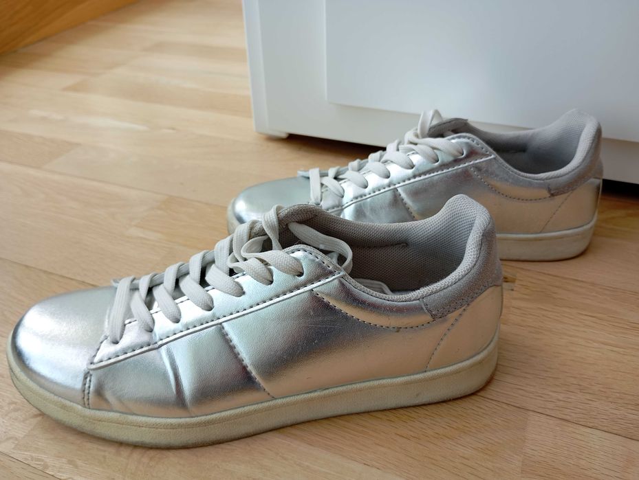 Ténis prateados - 39