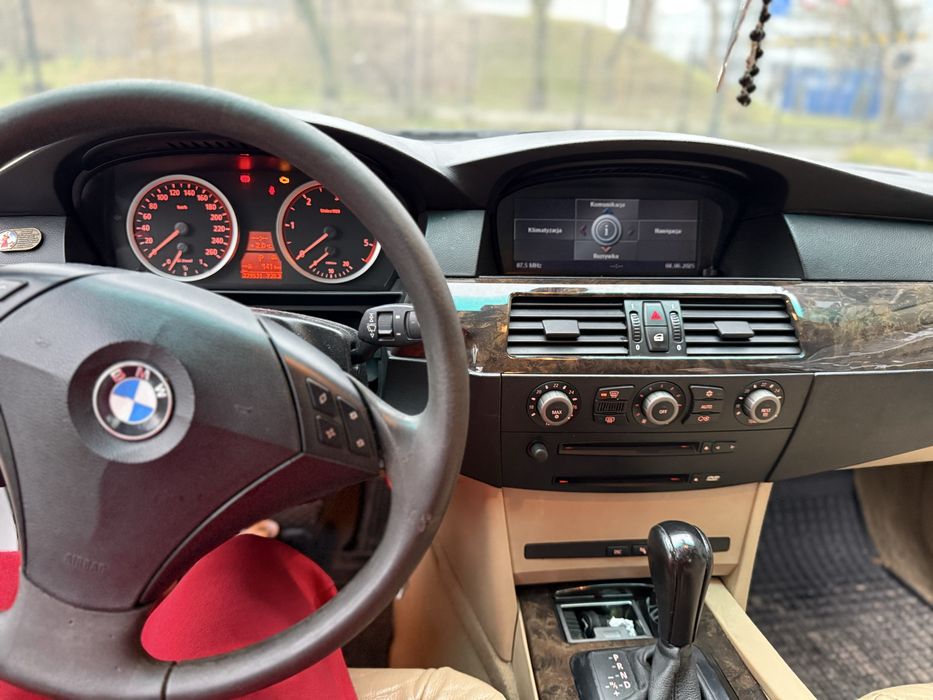 BMW E60 3,0D 2004r