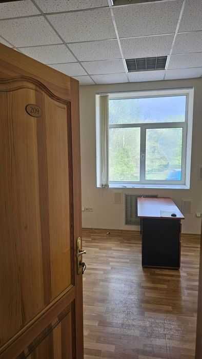 Аренда офисов от  12 до 50 кв.м, район Крытого рынка, центр