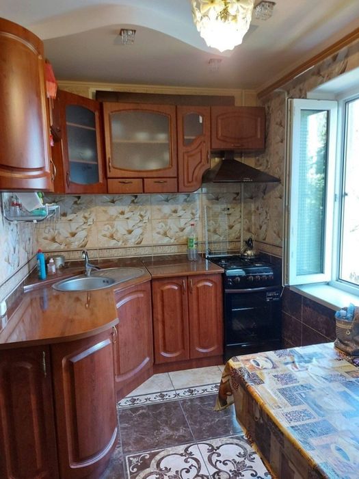 Продажа 2ой квартиры в Александровском р-не