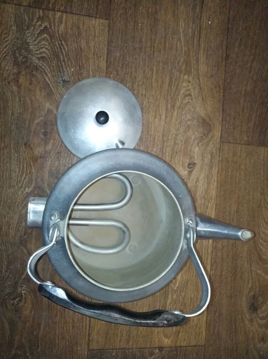 Электрочайник алюминиевый