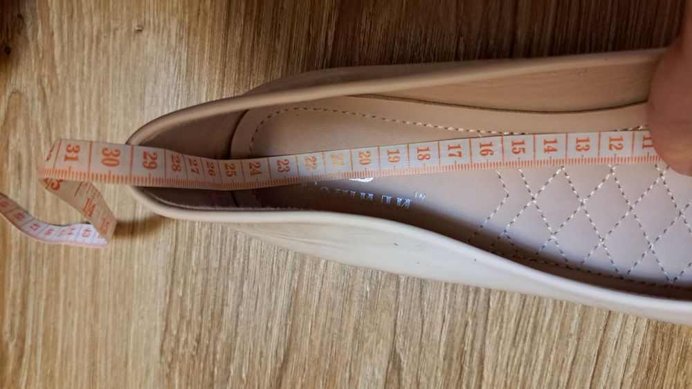 Туфлі балетки жіночі