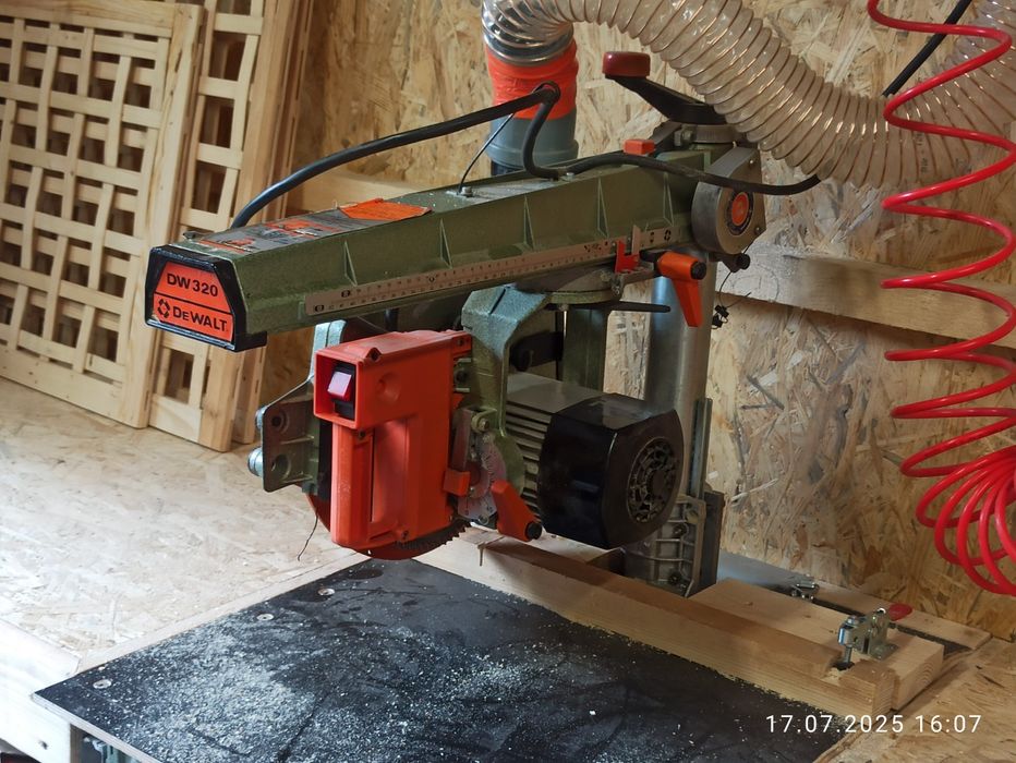 Piła/pilarka  promieniowa / radialna DeWalt DW320
