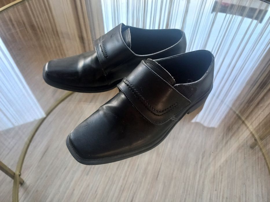 Eleganckie skórzane  buciki rozmiar 33 22 cm Emel buty czarne wyjściowe chłopca