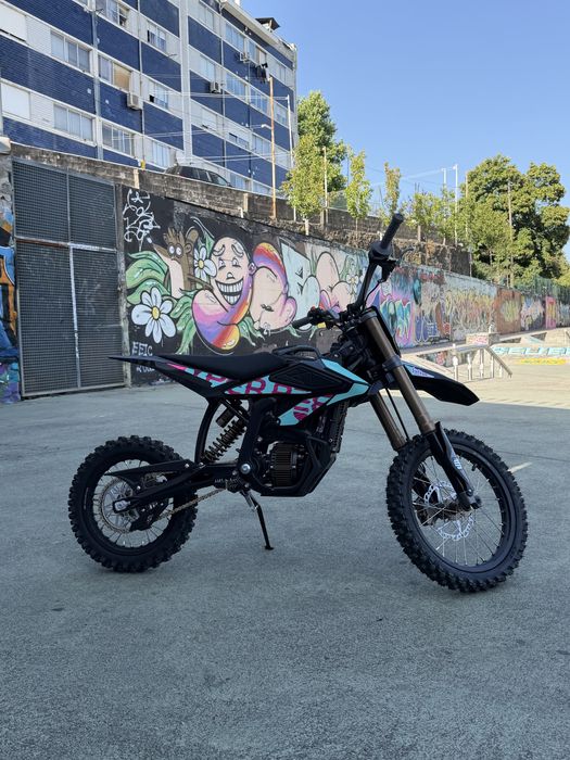 Surron Hyper Bee 2026 8kW Pit bike criança na caixa - Nova