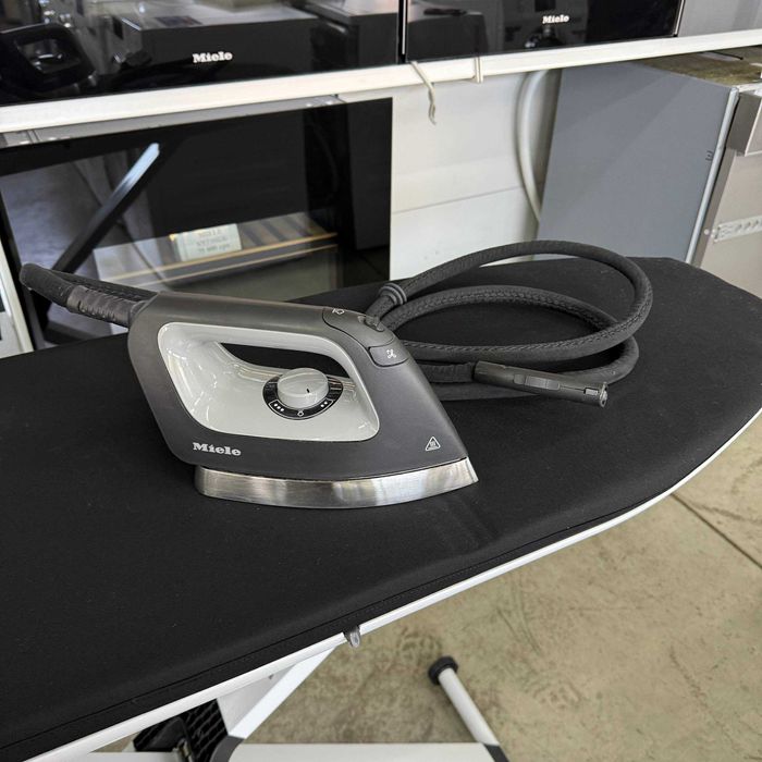 Прасувальна система Miele B 4312, гарантія, праска з парою, доставка 500 грн