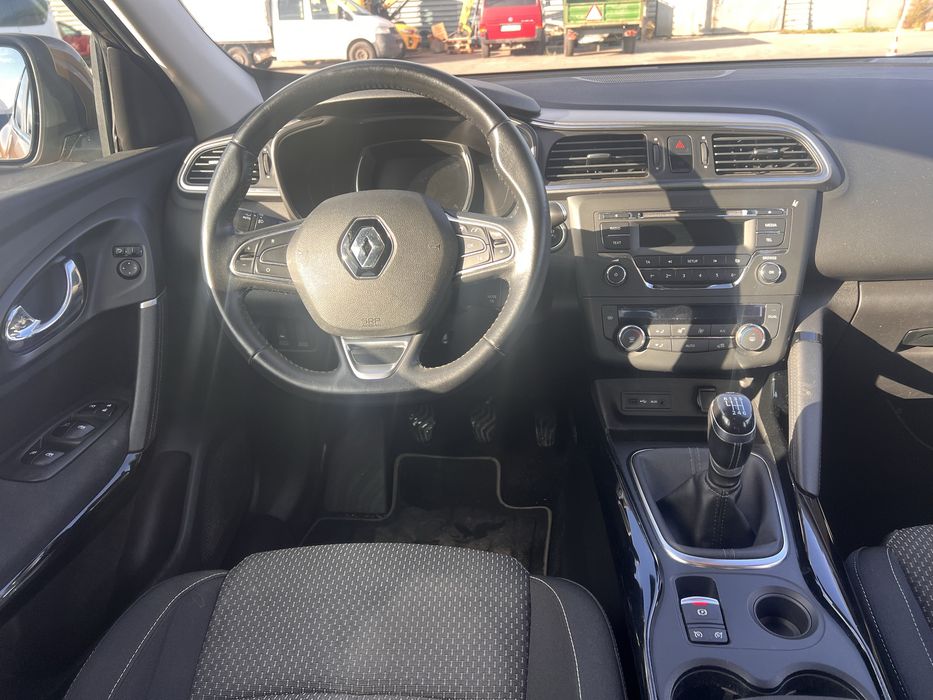 Renault Kadjar 2017r // benzyna // niski przebieg