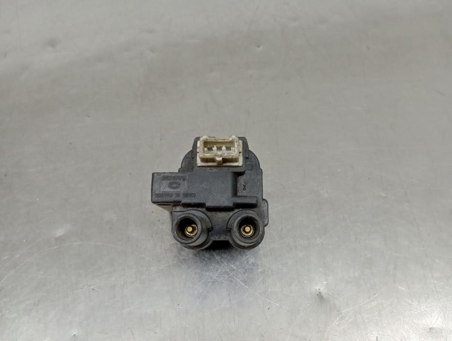 Bobina de ignição RENAULT Clio II (BB0/1/2_, CB0/1/2_)