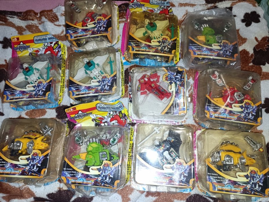 Трансформеры 90х-2000х годов.