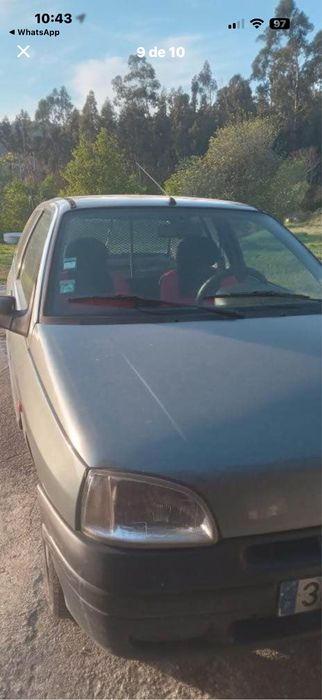 Carro renault clio