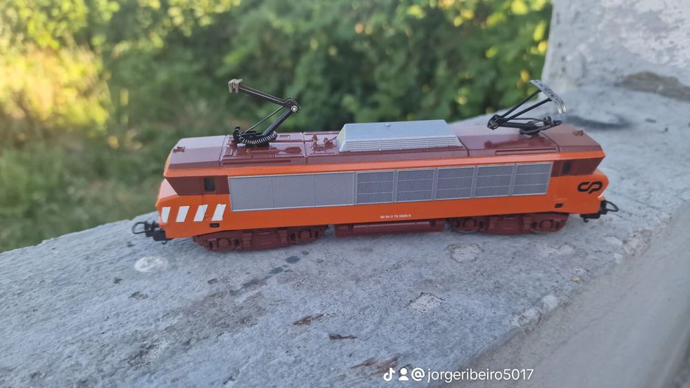 Locomotivas cp ho com luzes