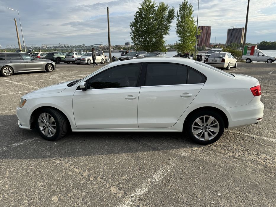 Продається Volkswagen Jetta SE 2015