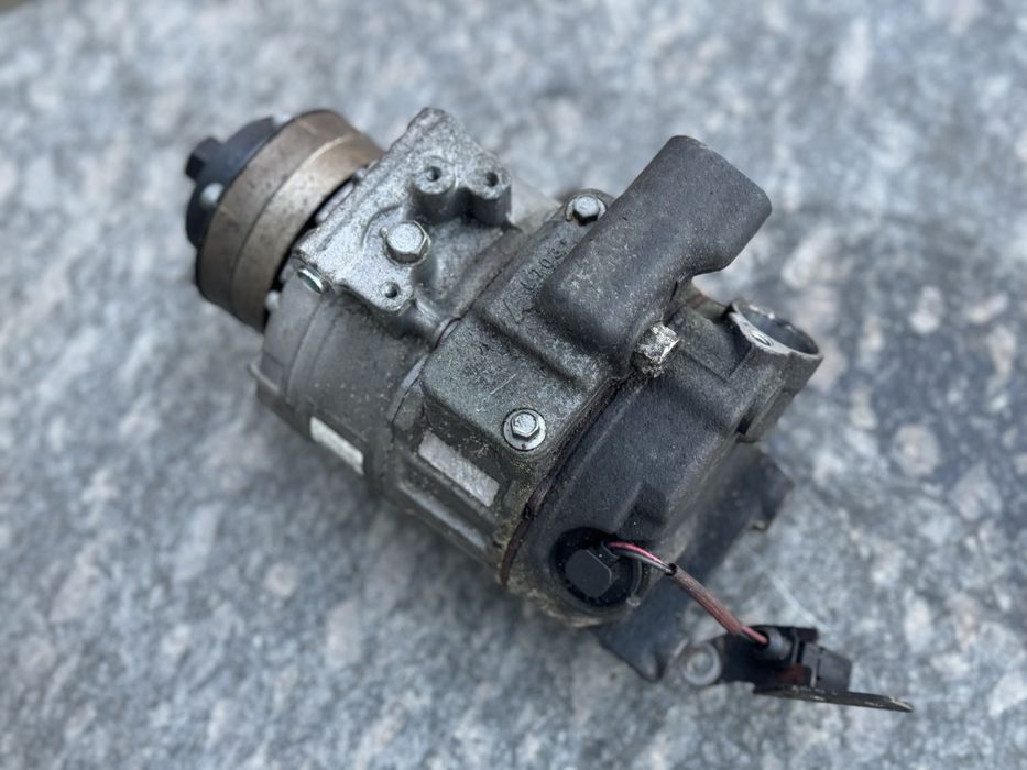 Компресор кондиціонера Audi a6 c6 4.2 fsi компресор ауді а6 4.2 бензин